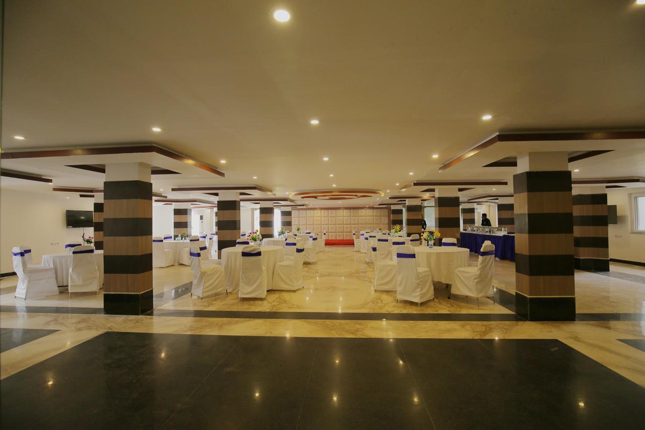 Hotel Balaji International Puri Zewnętrze zdjęcie